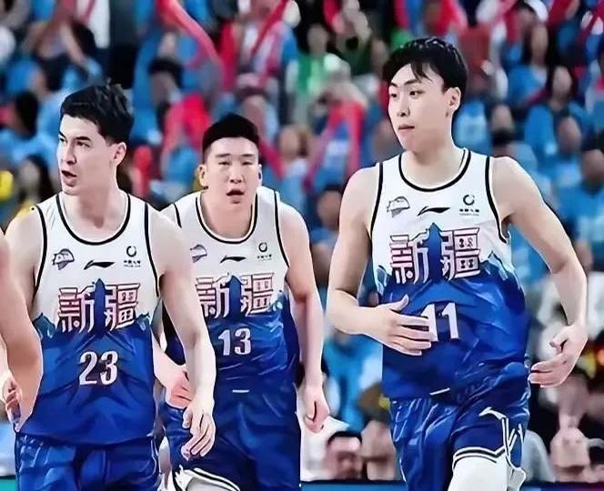 包含湖北男篮备战关键战，球员状态亢奋的词条